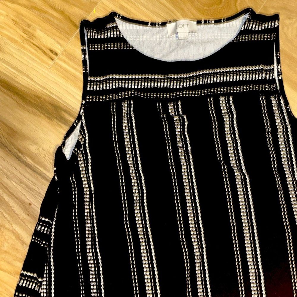 LOFT outlet patterned shift dress